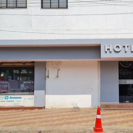 Hotel Tirth Ankleshwar Ngoại thất bức ảnh