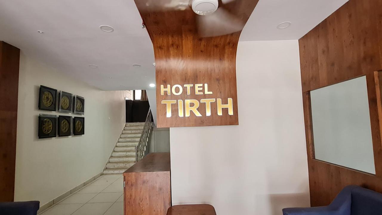 Hotel Tirth Ankleshwar Ngoại thất bức ảnh