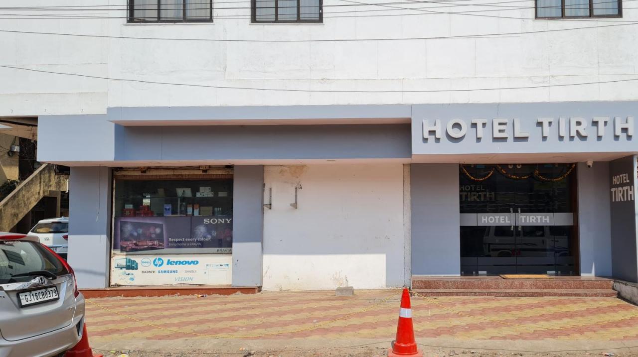 Hotel Tirth Ankleshwar Ngoại thất bức ảnh