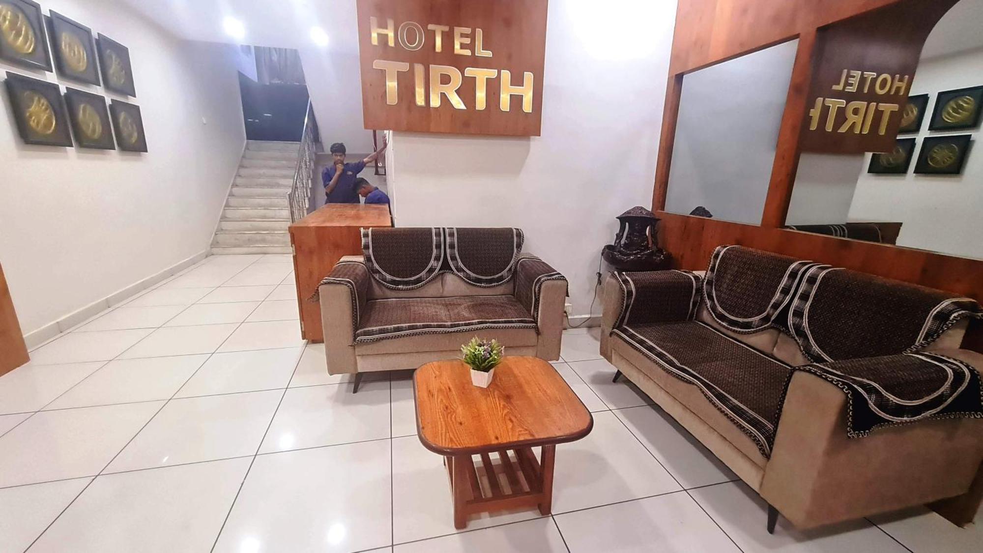 Hotel Tirth Ankleshwar Ngoại thất bức ảnh